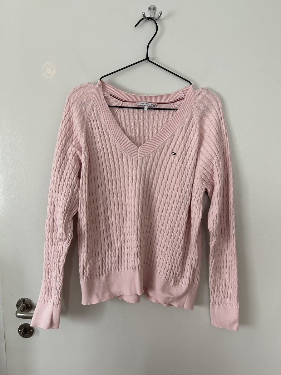Tommy Hilfiger Pullover & Sweatshirts: tommy hilfiger pulli – Neu (gemäss Beschreibung) aus Zürich von del_2dkl