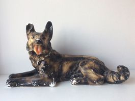Alter Hund aus Gips „Schäferhund“