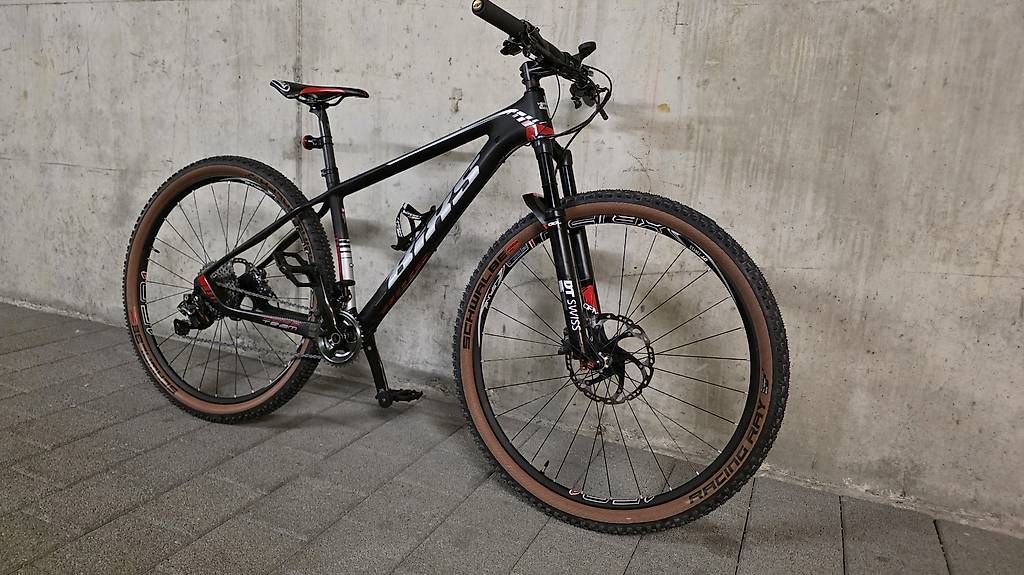 Biciclette: Bixs Core Team M Carbon – Usato da Oftringen venduto da riky123