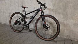 Bixs Core Team M Carbon