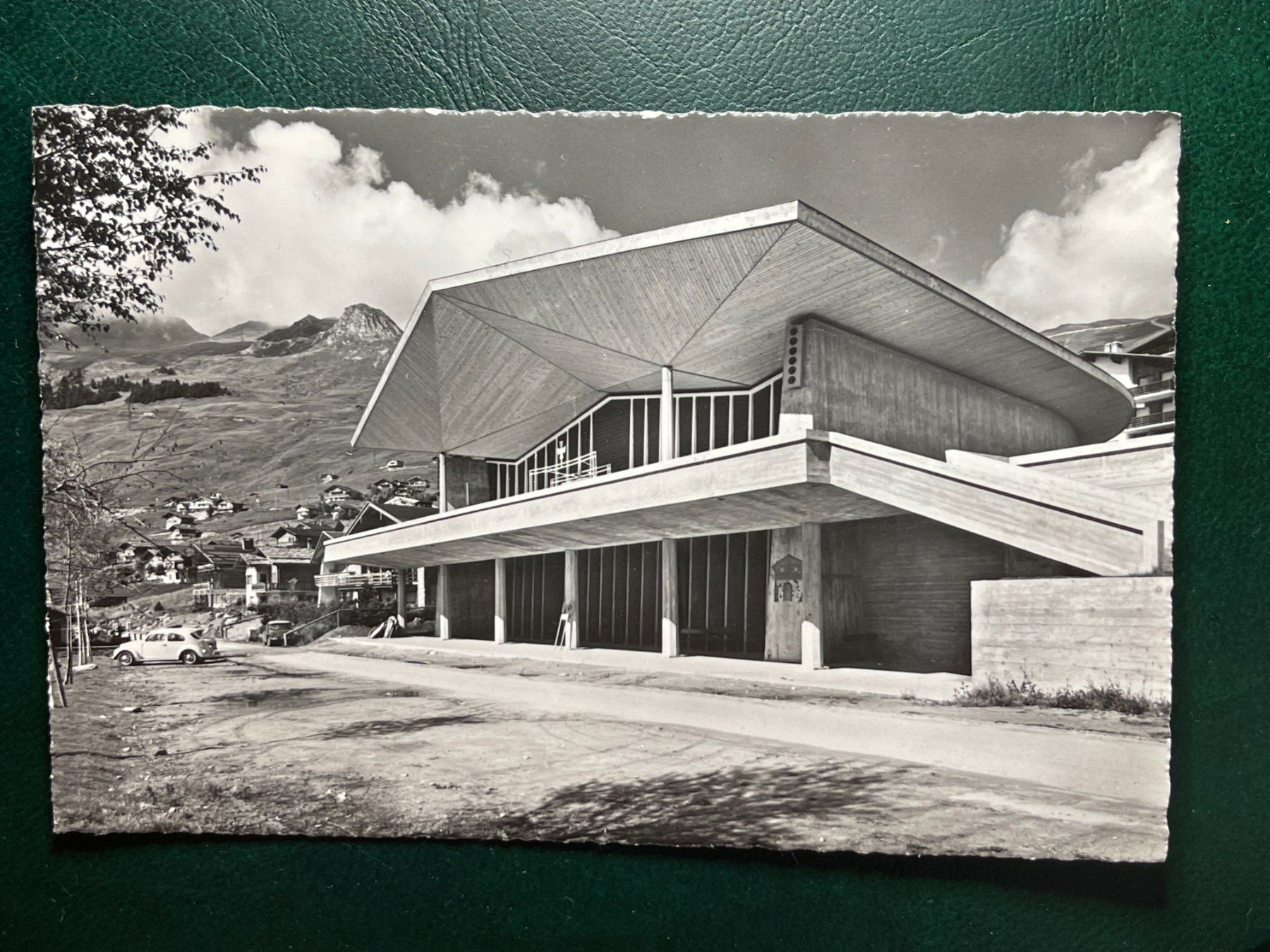 Cartoline postali: Verbier-Station - église catholique – Usato da Steg VS venduto da _vinci_