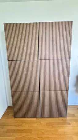 IKEA BESTÅ Schrank mit Türen