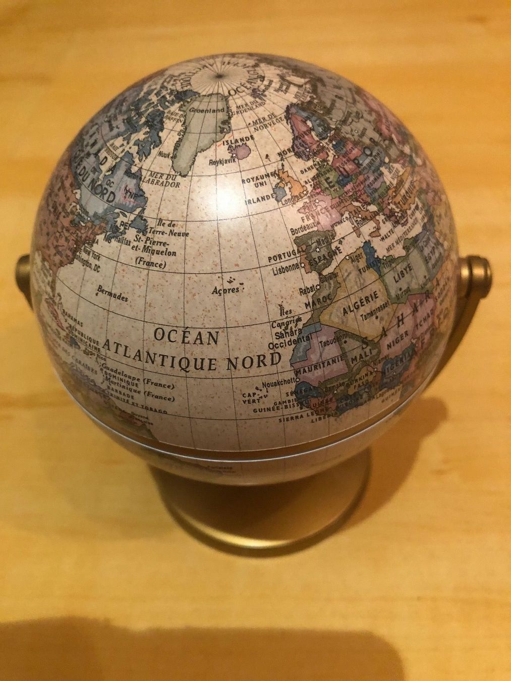 Giochi: QI jeu Globe avec son Intellingent Quiz. – Nuovo (secondo la descrizione) da thonex venduto da begochiqui 1