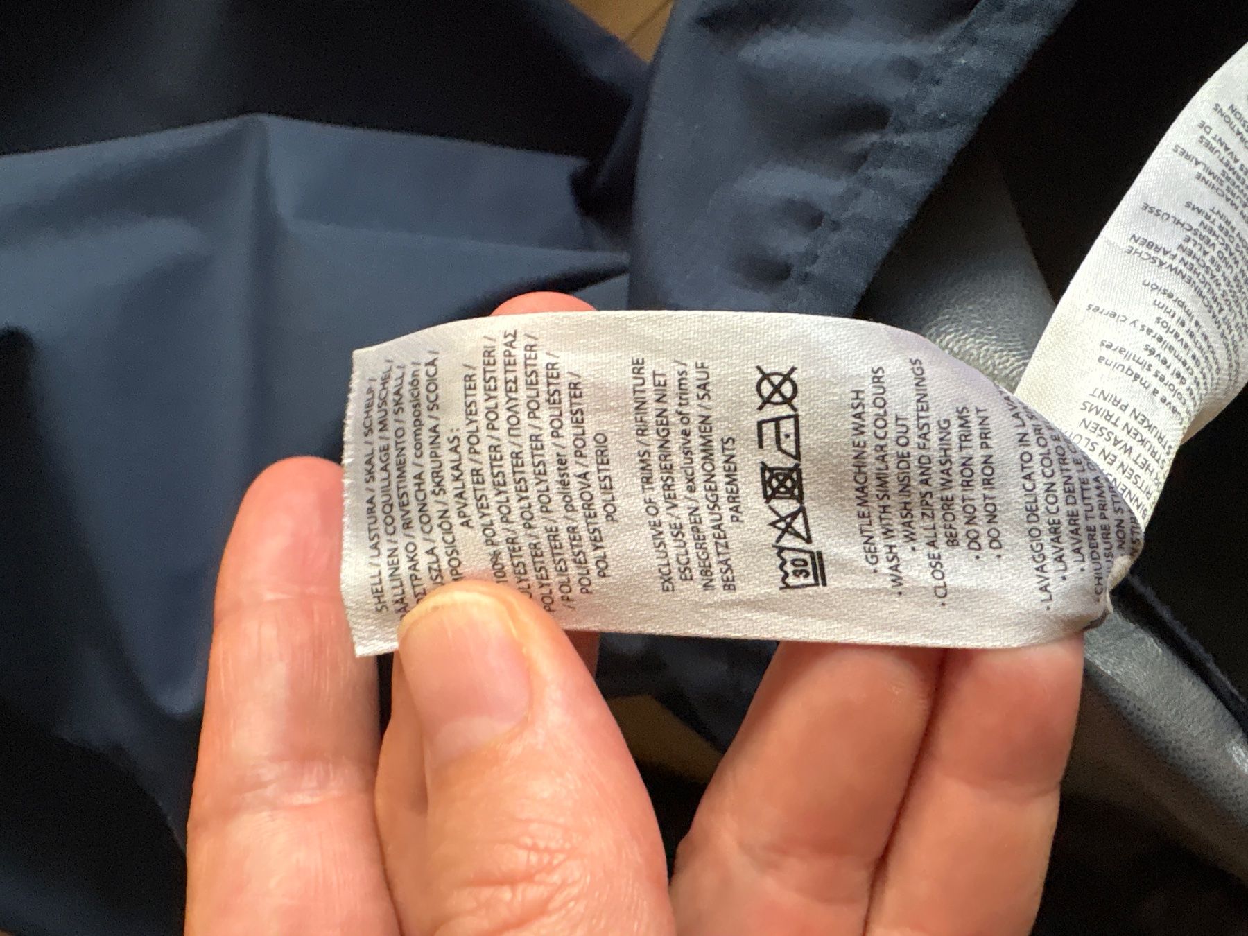 Ellesse Jacken: Ellesse Wasserabweisende Jacke gr. 140/146 – Gebraucht aus Meggen von K.Rigert 4