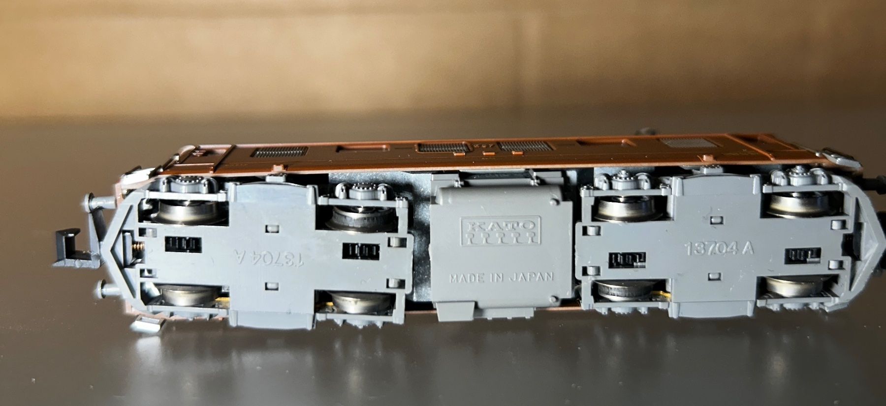 Hobbytrain Modellini di ferrovie: Hobbytrain 11441 E-Lok Ae 4/4 BLS, Spur N – Usato da Salvenach venduto da Ricardo3280 5