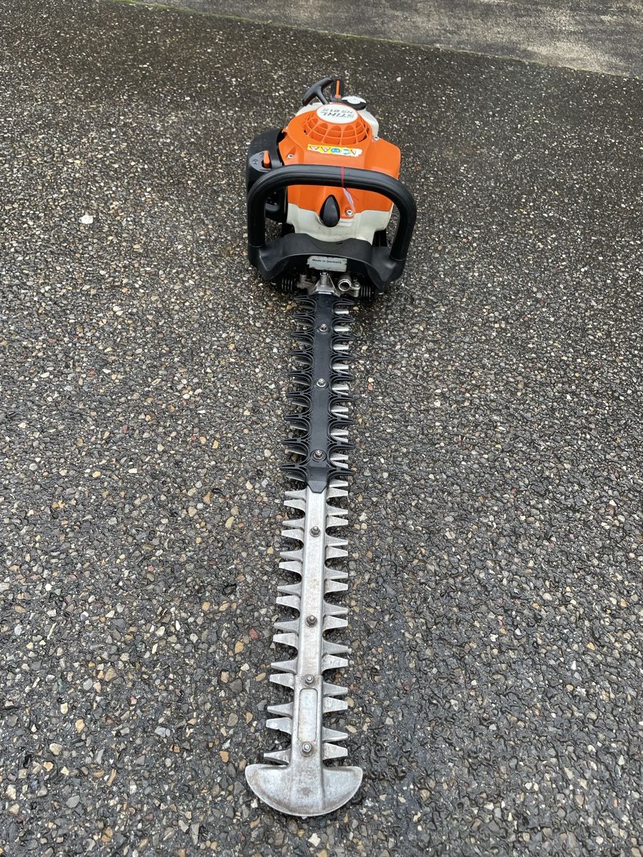 Stihl Tutti gli attrezzi: Heckenschere Stihl HS 81 R – Usato da Würenlos venduto da Shop_Shop 2