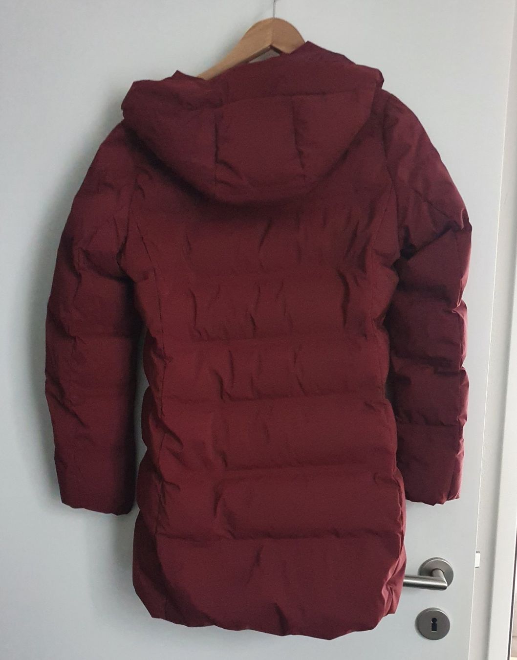 Uniqlo Cappotti: UNIQLO Down coat S – Usato da Buchs AG venduto da sxf96 1