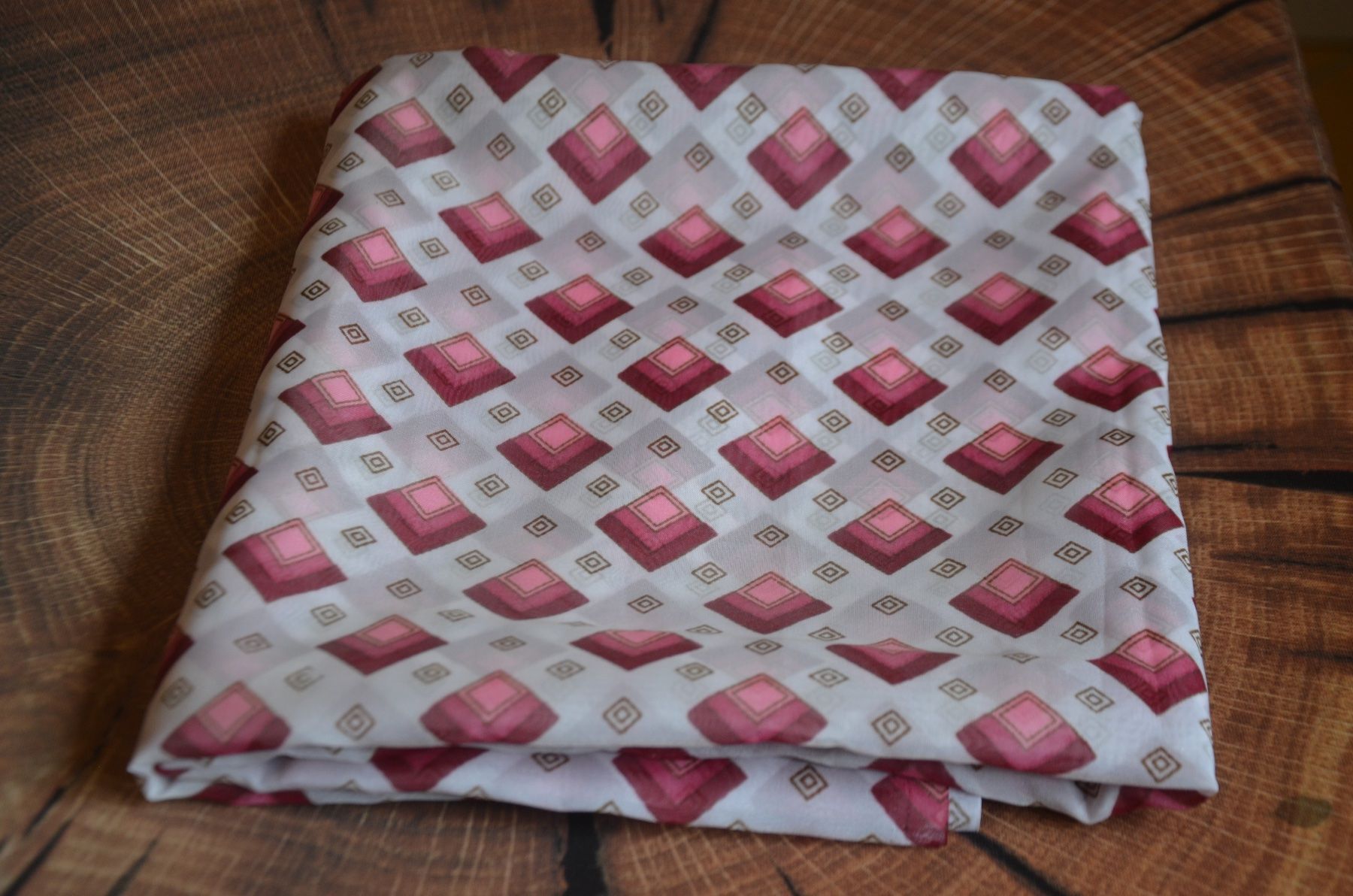 Tessuti: DUNNER STOFF - NEU - 4 METER 40 X CM 90 – Nuovo e nell'imballaggio originale da Chiasso venduto da Dolly015