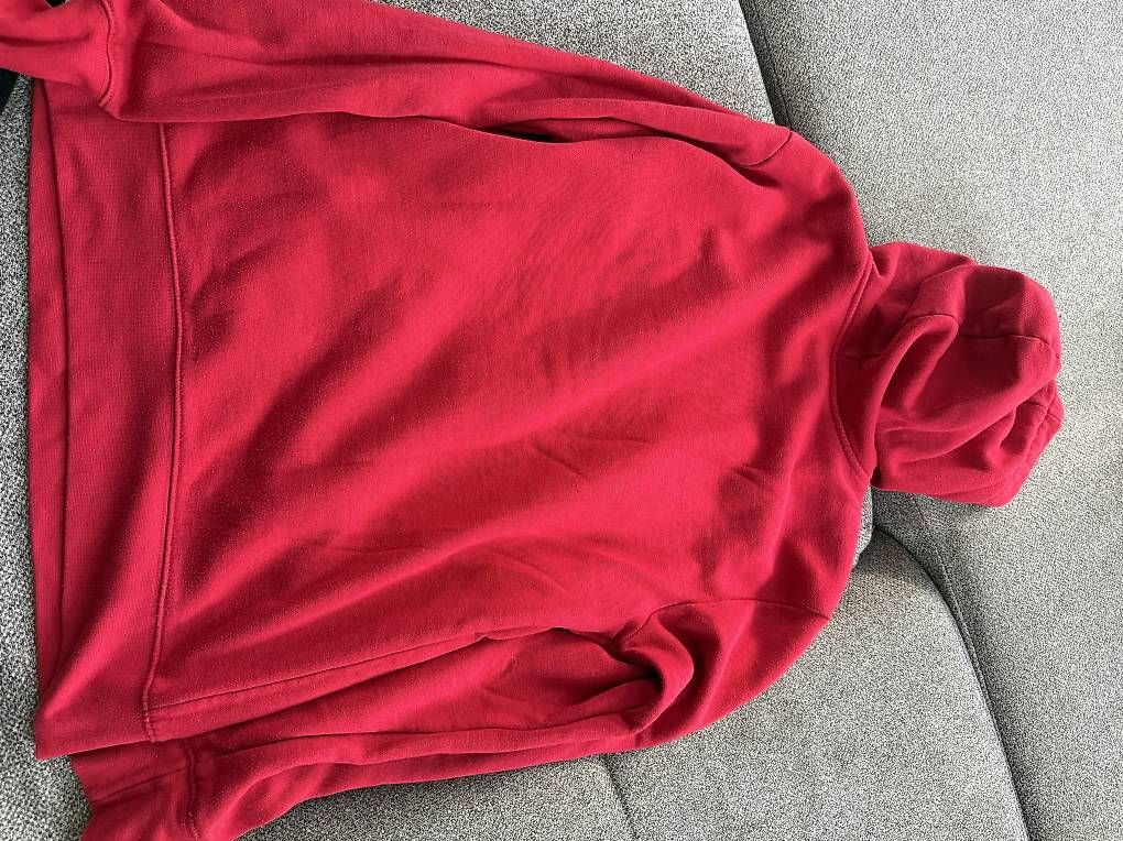 Pullover & Sweatshirts: Jordan Pulli XL junior – Gebraucht aus Bonaduz von aye_qh6g 1