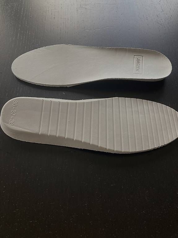 Damenschuhe: Sneakers, pointure 38, écoresponsables – Gebraucht aus Lausanne von Moira.Moira 4