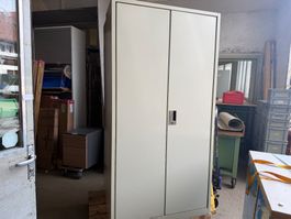 Lista Metallschrank mit 4 Tablare 100x40x195cm