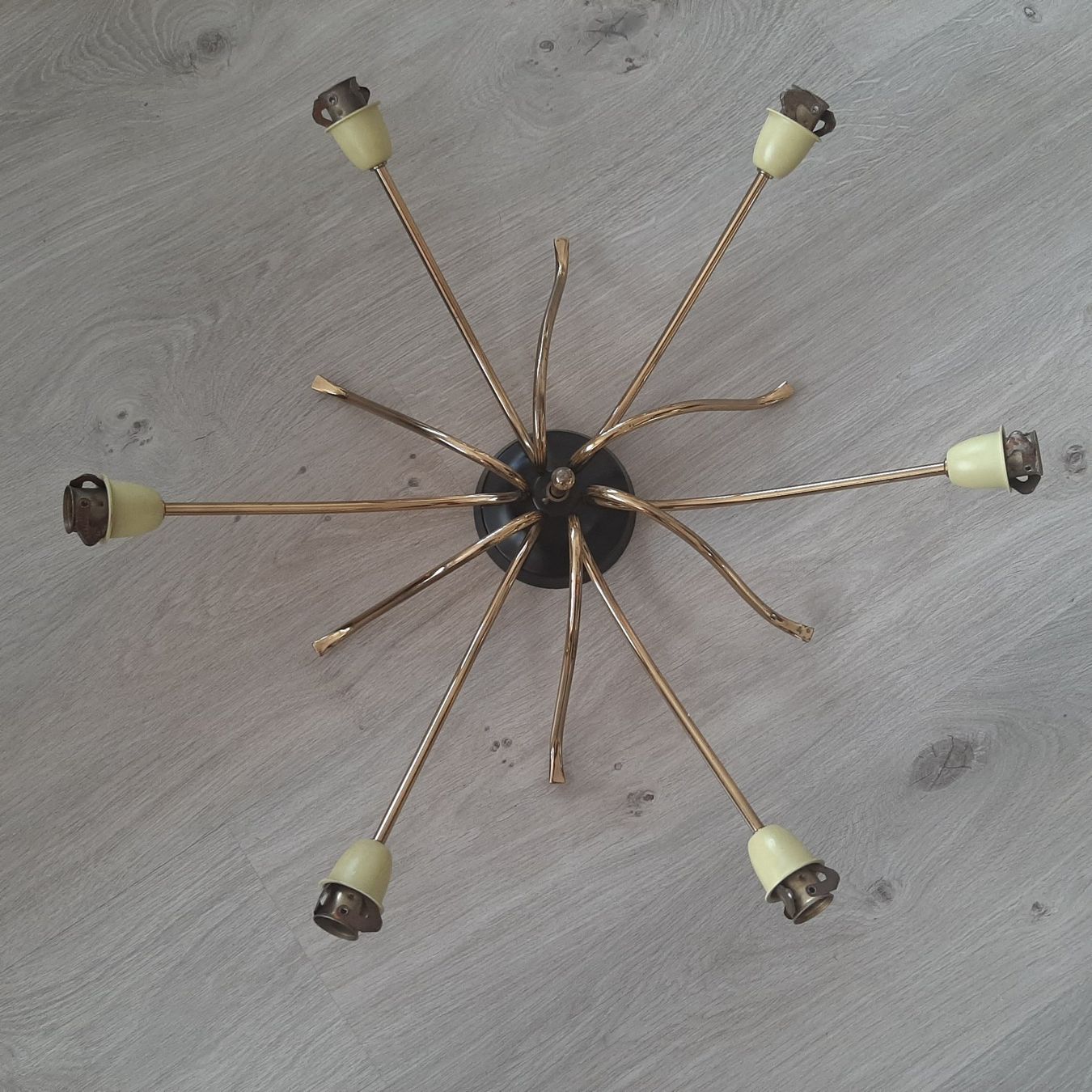 Lustres & lampes de plafonds: 50er 60er Sputnik Lampe Deckenlampe Mid Century Spinne – Défectueux à Erschwil par Karabella 5
