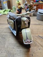 Schuco Roller Modell 1:10 (T1)
