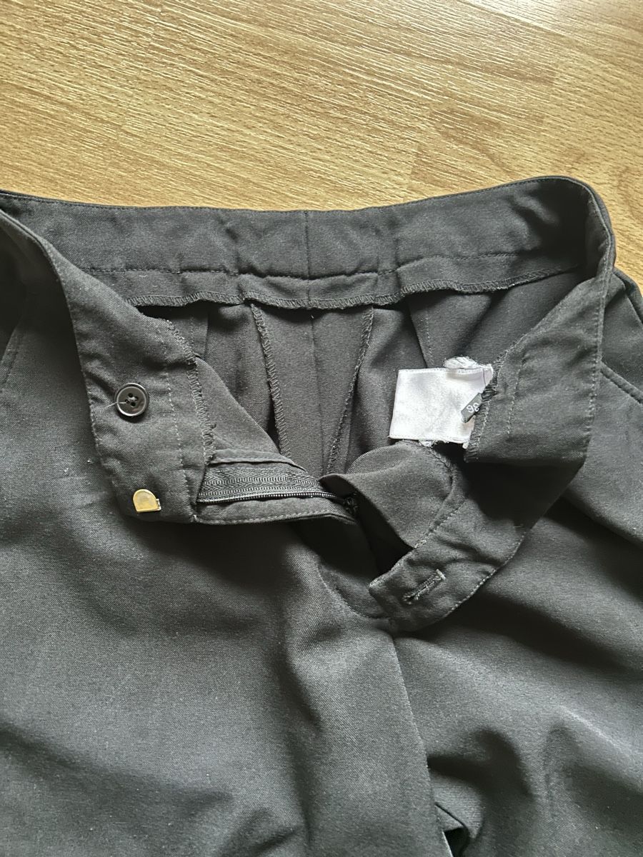 Pantaloni: Stoffhose, Gr. 36 neuwertig – Nuovo (secondo la descrizione) da Stein AG venduto da Amic_5275 2