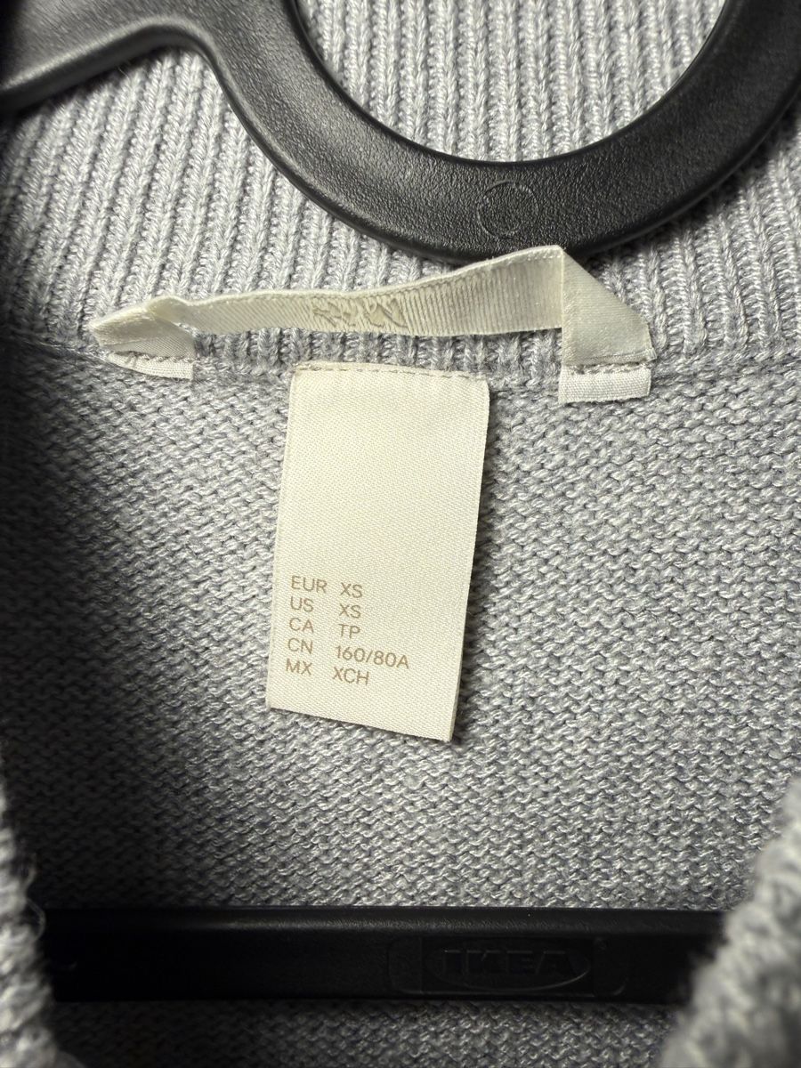 H&M Pullover & Sweatshirts: Pullover – Gebraucht aus Zürich von joe_9lm9 1