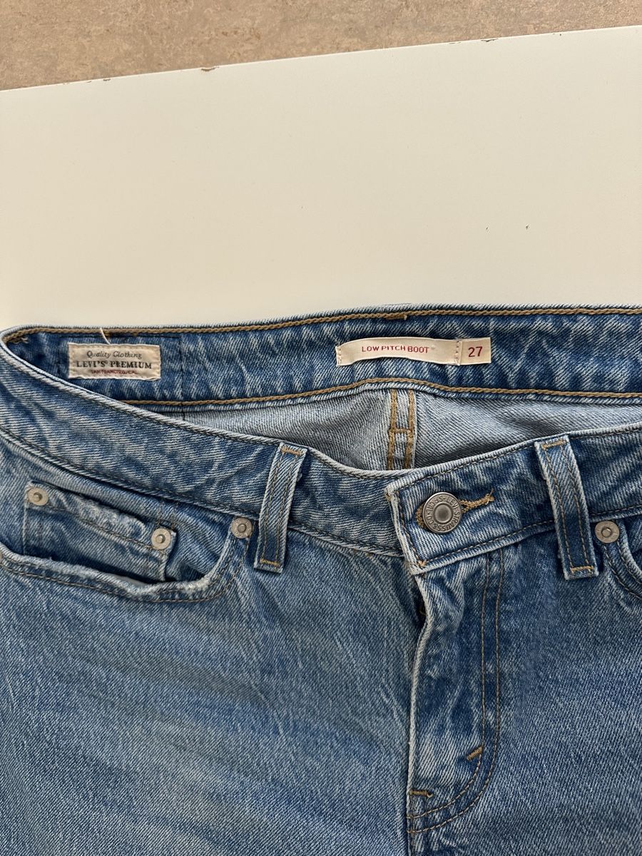 Levi's Jeans: Levis Damen Jeans, Grösse 27  – Nuovo (secondo la descrizione) da Zürich venduto da tmarina