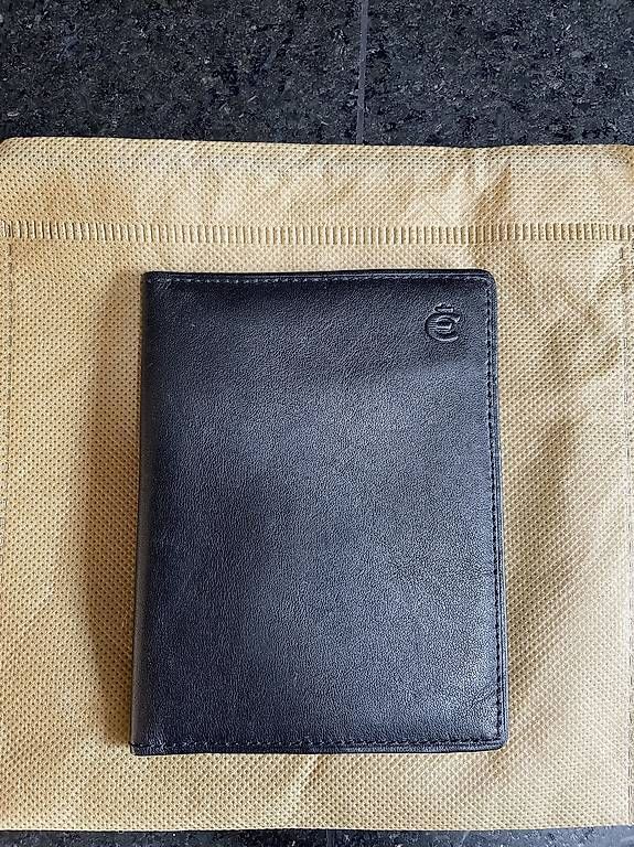 Sonstige Kleidung & Accessoires: Schwarze Nappaleder-Ausweishülle – Neu und originalverpackt aus Heimberg von oli_zy7q 2