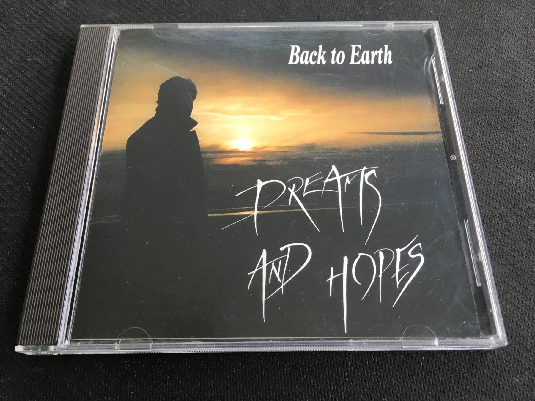 CD: Back to Earth - Dreams and hopes -CD- – Usato da St.Gallen venduto da MedienJoe