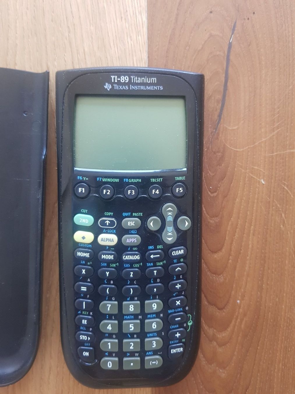 Calcolatrici tascabili: Taschenrechner TI-89 Titanium – Usato da Eschenbach SG venduto da SanFranciscoCalifornia