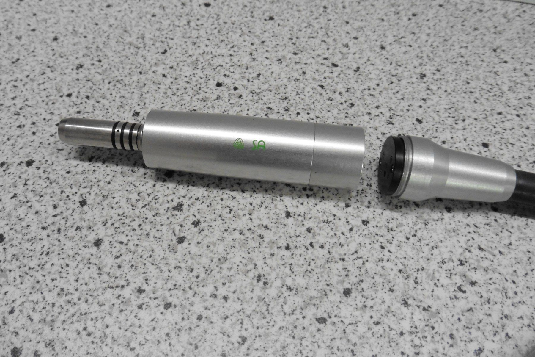 Dentsply Sirona Attrezzature mediche: Zahnarzt Micromotor Licht + Spray – Nuovo e nell'imballaggio originale da Mönchaltorf venduto da boesi51 3