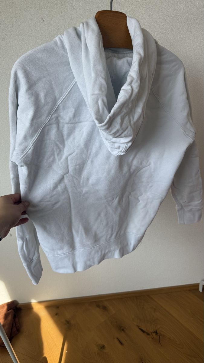 Levi's Maglioni & Felpe: Levi's Hoodie, Gr. S, Weiss – Usato da Gelterkinden venduto da teddywidder 3