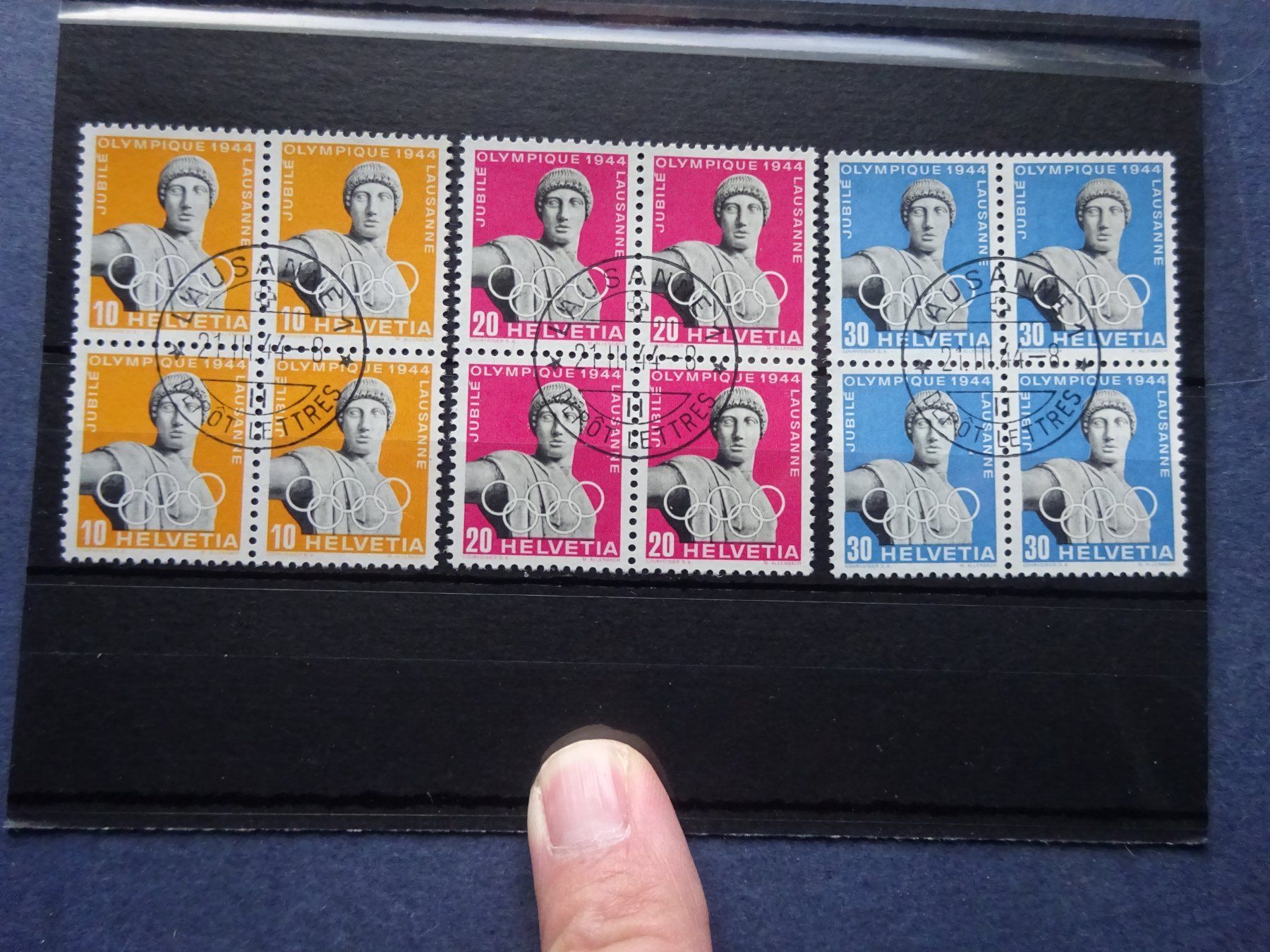 Tutti i francobolli: 1944 259 -261 4er Block ET-Voll – Usato da Appenzell-Steinegg venduto da adi1975