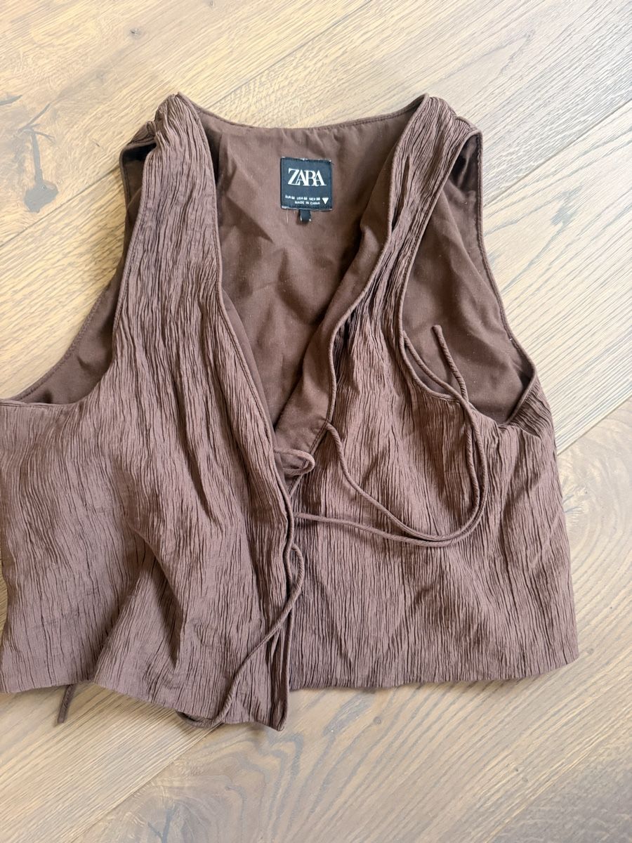 Zara Gilet & Giacche senza maniche: Zara vest – Usato da Zürich venduto da Bellinka23