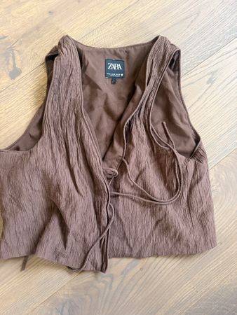 Zara vest