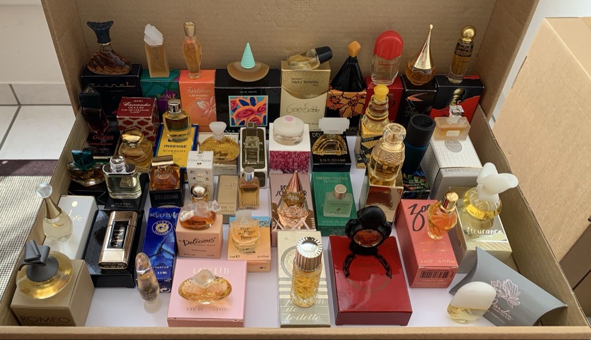 Parfums & Eau de Toilette: Schöne Parfum Miniaturen – D'occasion à Hochdorf par Blume007 2