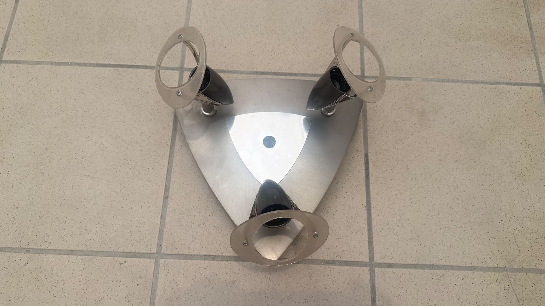 Lampade: Lampada per interni – Usato da Monte Carasso venduto da Ely67