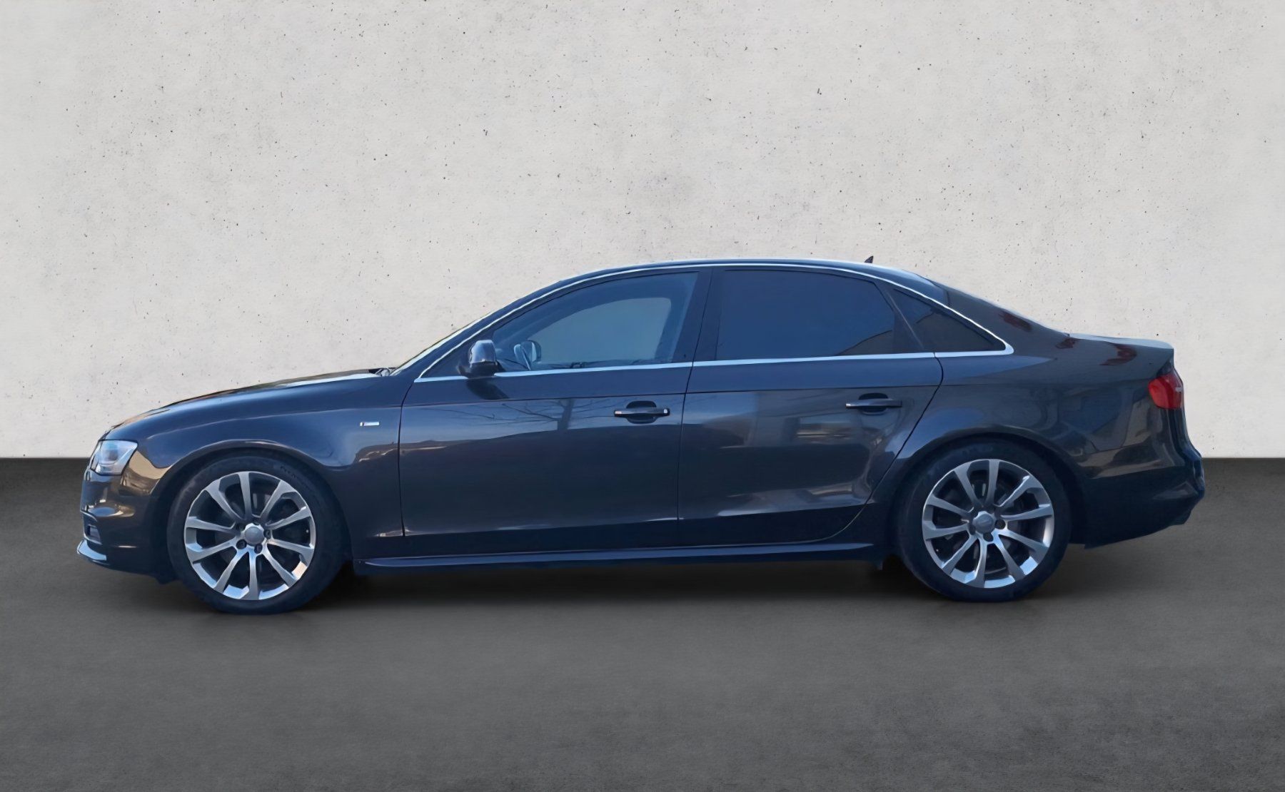 Audi Automobili: Audi A4 1.8 TFSI S- Line – Usato da Zuchwil venduto da Bobby-89 2