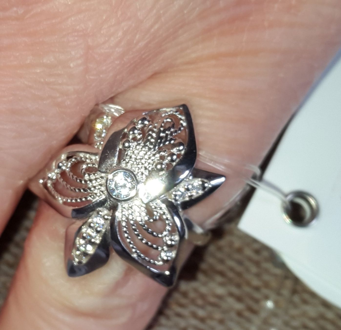 Anelli: Bague en Argent 925  avec des zircones – Nuovo (secondo la descrizione) da Renens VD venduto da cla_7zv5