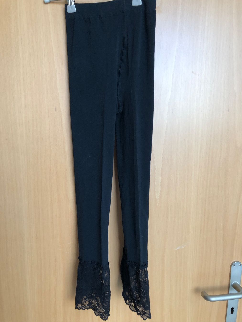 Wolford Leggings: Schwarze Leggings mit Spitze, Grösse S – Nuovo (secondo la descrizione) da Arlesheim venduto da leyRum4.5 3
