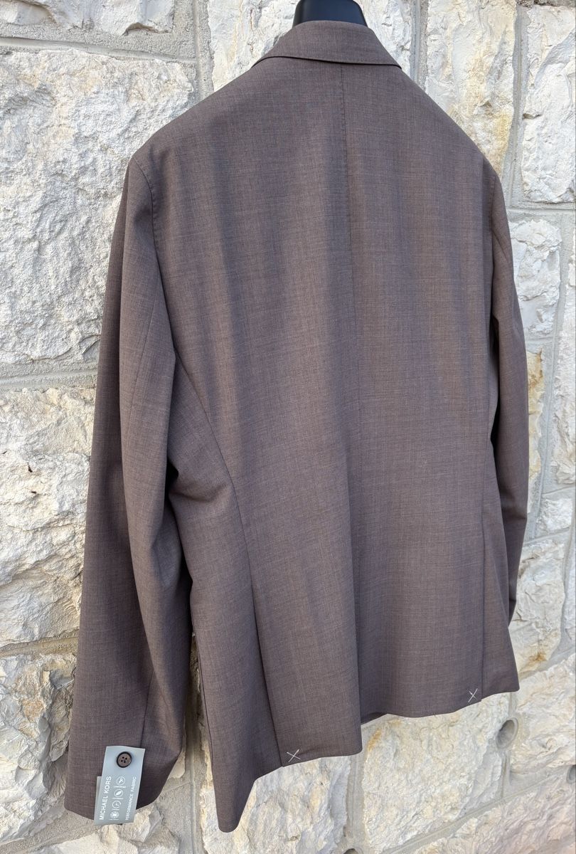 Completi: Costume MICHAEL KORS.Taille 52 – Nuovo e nell'imballaggio originale da Delémont venduto da Vendeur_3 3