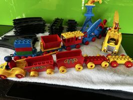 Duplo Eisenbahn und Fahrzeuge
