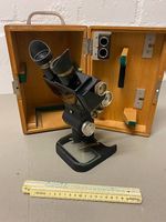 Binokulare Prismenlupe Kern
