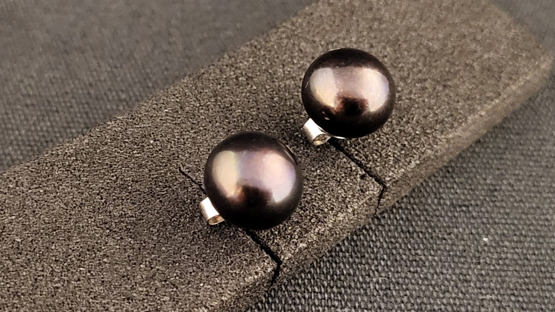 Orecchini pendenti & Orecchini a lobo: Silber-Ohrstecker SCHWARZE PERLEN – Usato da Basel venduto da spinne02 1