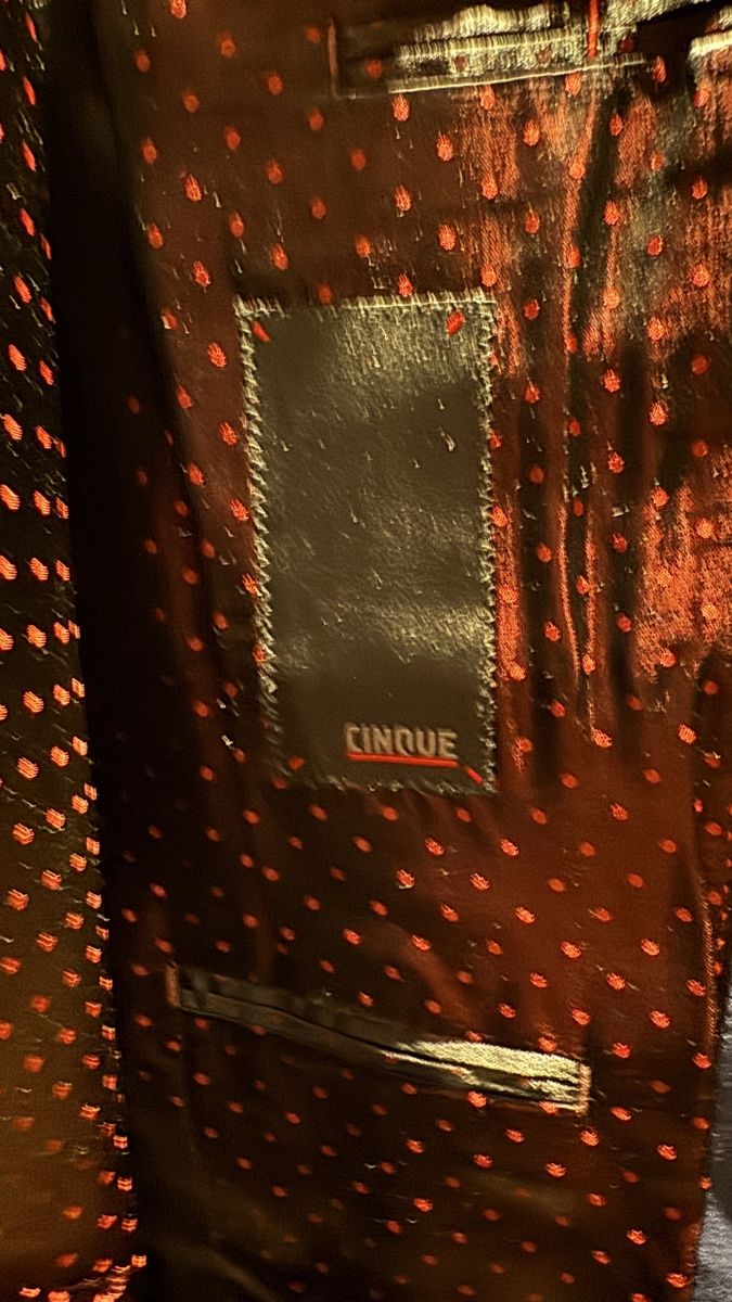 Cinque Costumes, combinaisons de sport et fonctionnelles: Cinque Anzug  – D'occasion à Eiken par ju.bi 3
