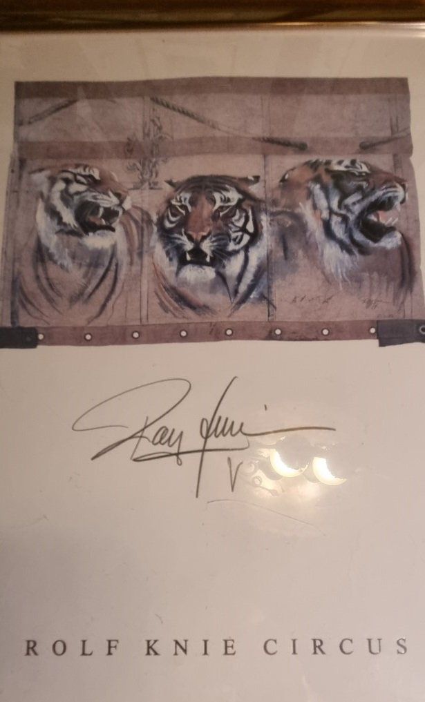 Foto & Immagini: Schönes Bild Drei Tiger Rolf Knie – Usato da Flums venduto da Flumsantik 1