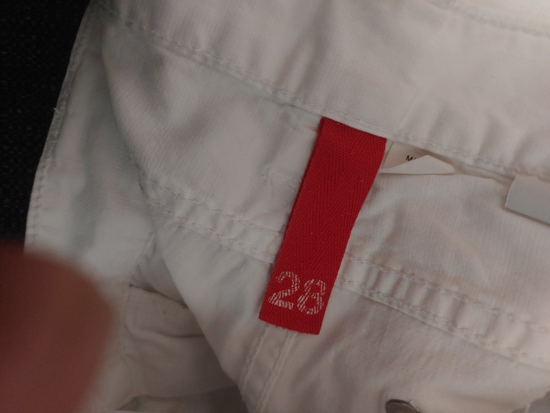 Pantaloni: 3/4 Hose weiss Gr 38 – Usato da Landquart venduto da Cedes 4
