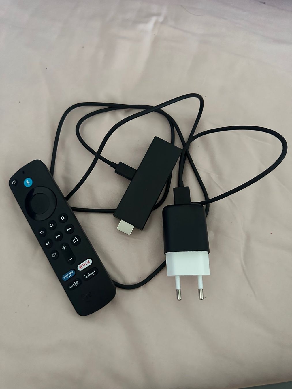 Systèmes audio & multimédias: Amazon Fire TV Stick HD – Neuf (Voir description) à Pfäffikon ZH par AnjaAlbertin