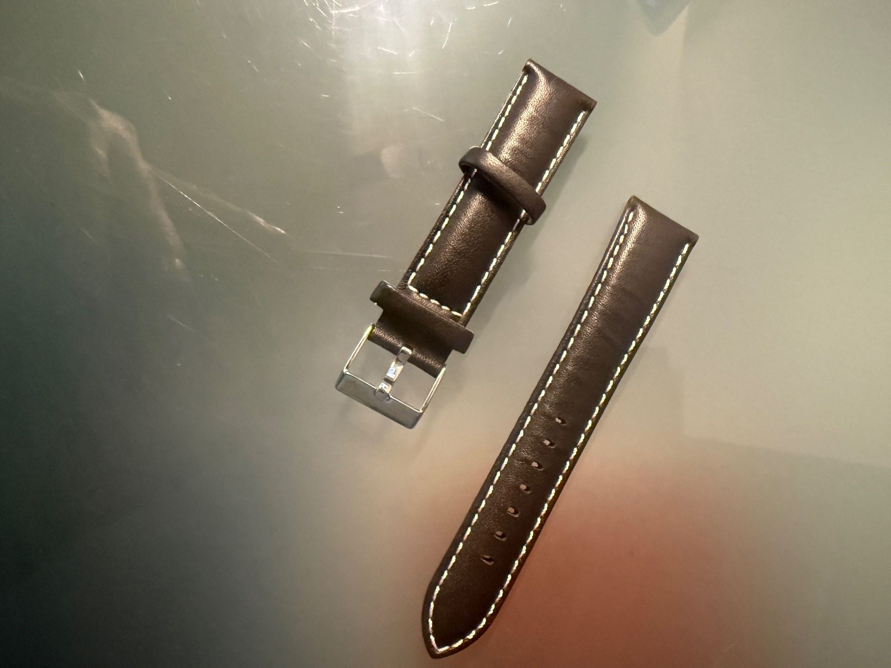 Bracciali & Braccialetti: Uhrenarmband aus Leder – Nuovo e nell'imballaggio originale da Domat  Ems venduto da DonRenato