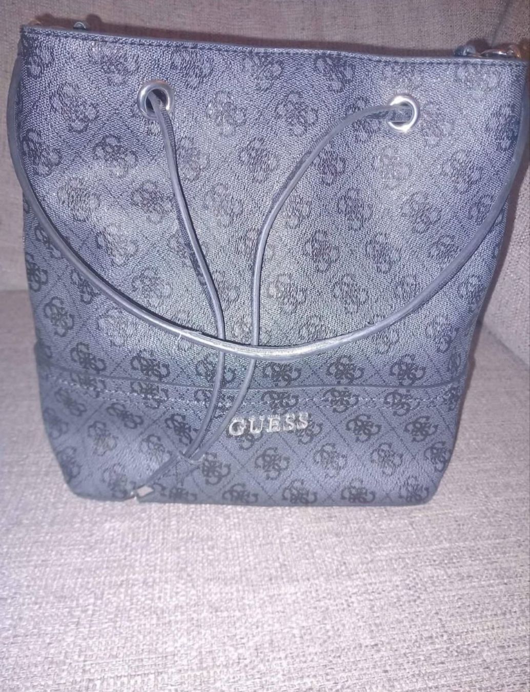 Guido Maria Kretschmer Borse da donna: Guess Tasche – Usato da Frauenfeld venduto da vesna97