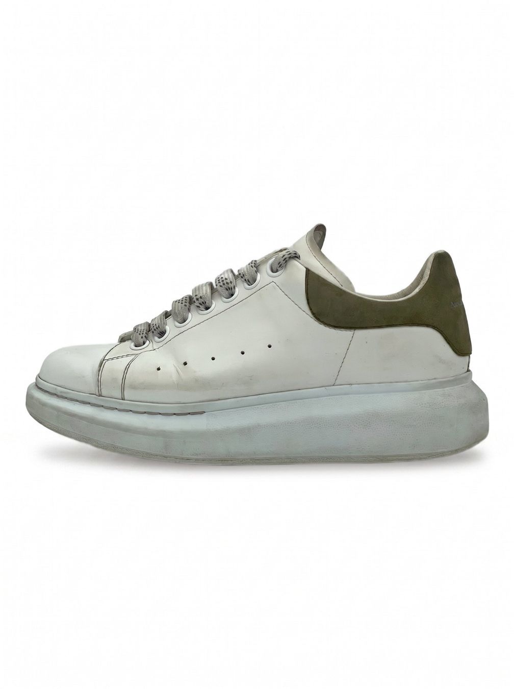Alexander Mcqueen Scarpe da donna: Alexander McQueen Oversized Platform Sneaker EU 38 Weiß – Usato da Zürich venduto da shoe_shop