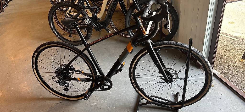 Velos: Gravel Damen Bike – Gebraucht aus Lyssach von Hoferbike