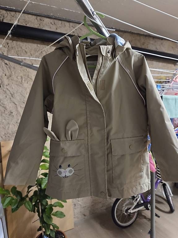 Jacken: Jacke – Neu und originalverpackt aus Basel von bb9_xh2f 1