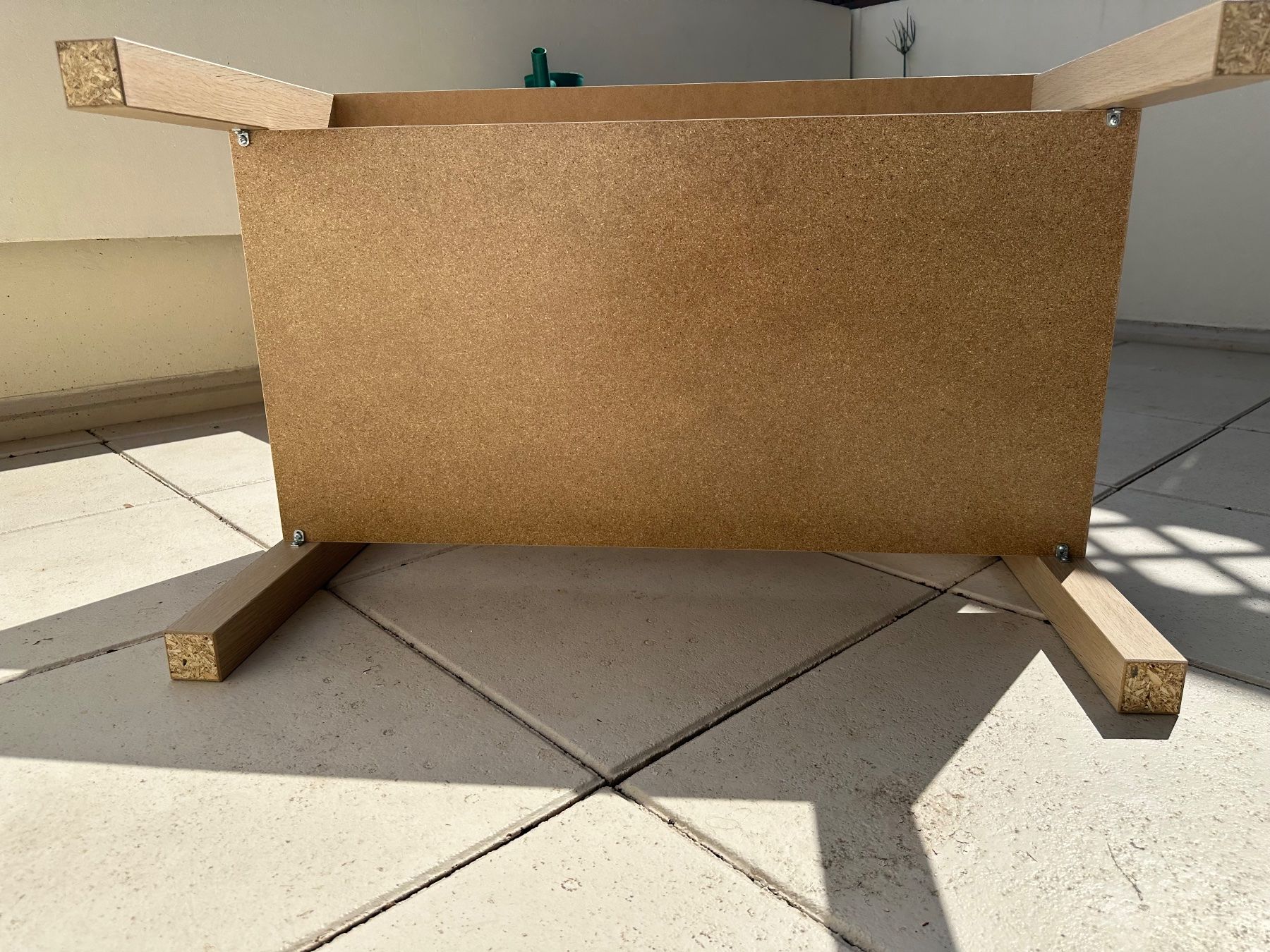 Tables: Table basse chêne clair avec tablette de rangement – D'occasion à La Croix-de-Rozon par QuentCH 2