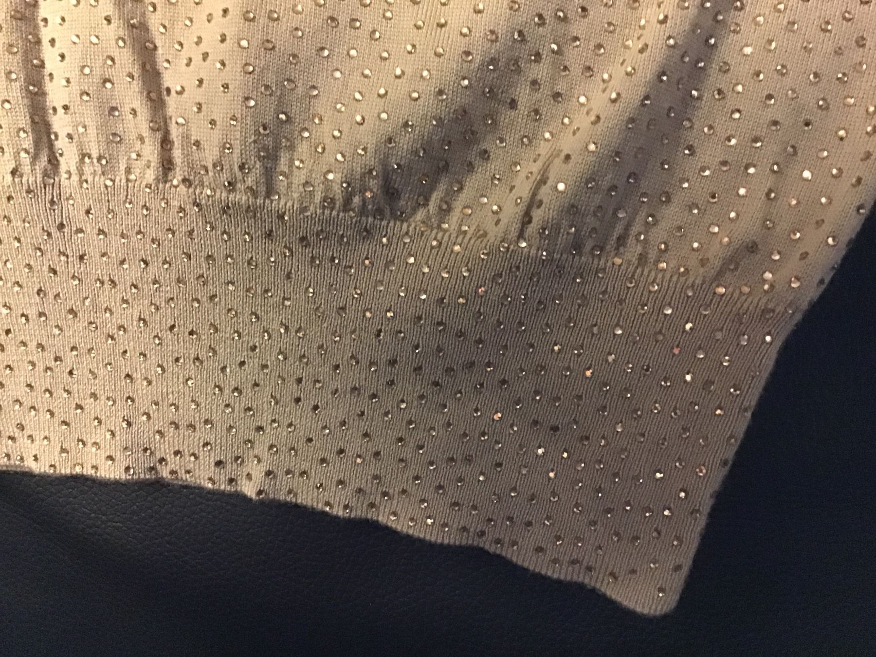 Armani Top: Armani Oberteil Glitzer Pailetten – Nuovo (secondo la descrizione) da Zürich venduto da m4m3m2m1 3