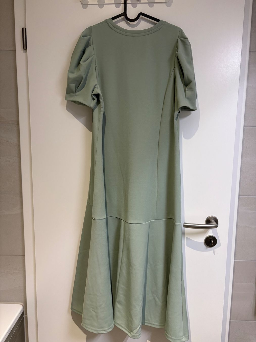 Vestiti: Une robe de GU japon taille XL (EU L) – Nuovo (secondo la descrizione) da Monts-de-Corsier venduto da mon_rp2m 1
