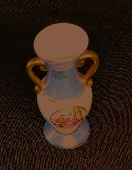 Vasi & Recipienti: kleine romantische Vase – Usato da Grächen venduto da Hel7890 2